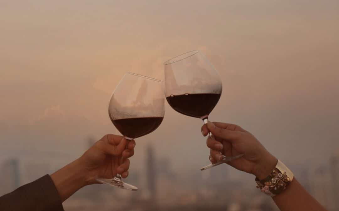 Apéro sur les toits en amoureux : les meilleurs rooftops de Bordeaux